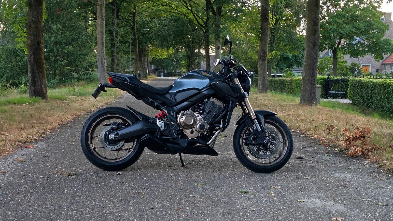 Honda CB650R | 2023 | V-Trec | Zwarte opties, 4 cilinders, Gebruikt, Particulier, Meer dan 35 kW