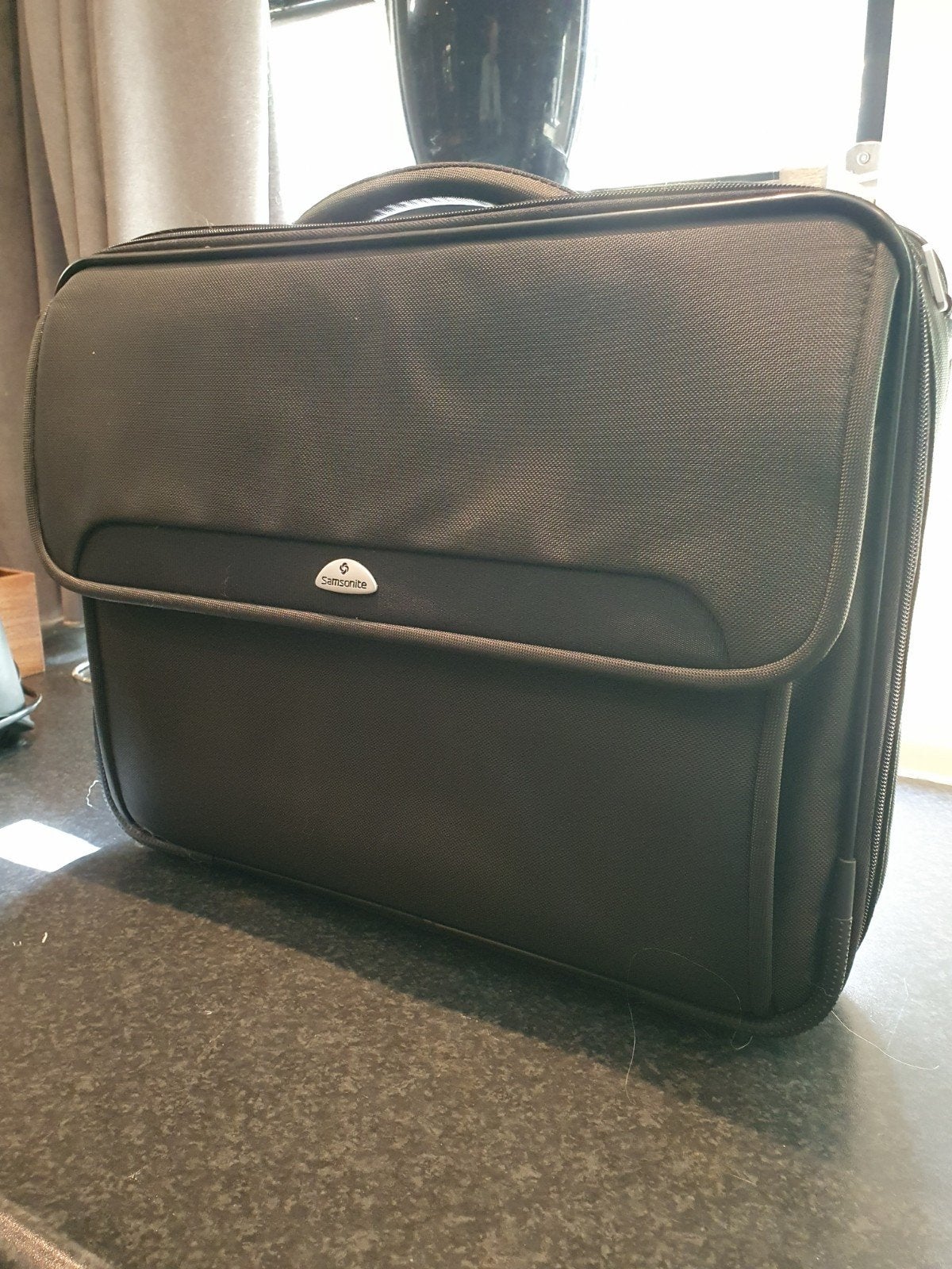 Samsonite laptoptas, 15 inch, Nieuw, Aktetas, Zwart