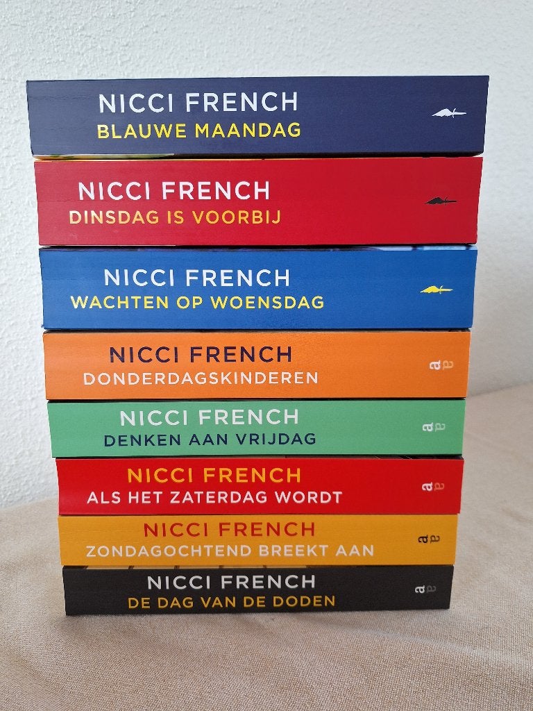 Nicci French – Frieda Klein serie (8 boeken), Ophalen of Verzenden, Zo goed als nieuw, Nicci French, Europa overig