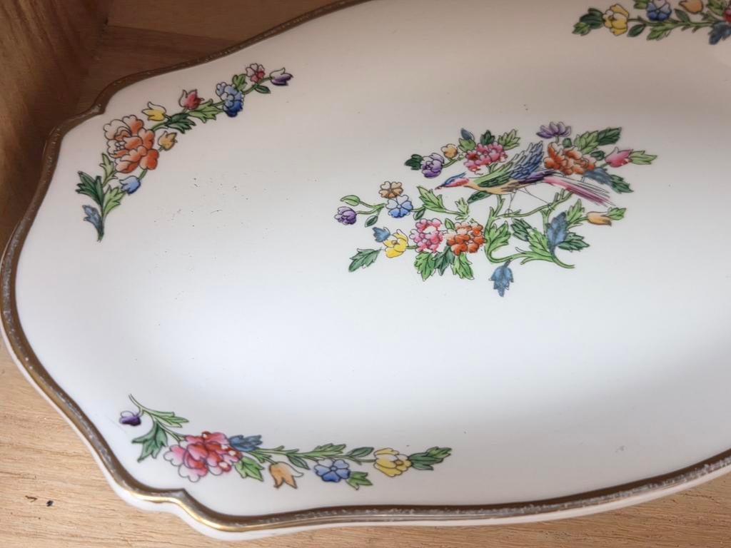 Ovale schaal met vogel en bloemen Petrus Regout, Ophalen of Verzenden