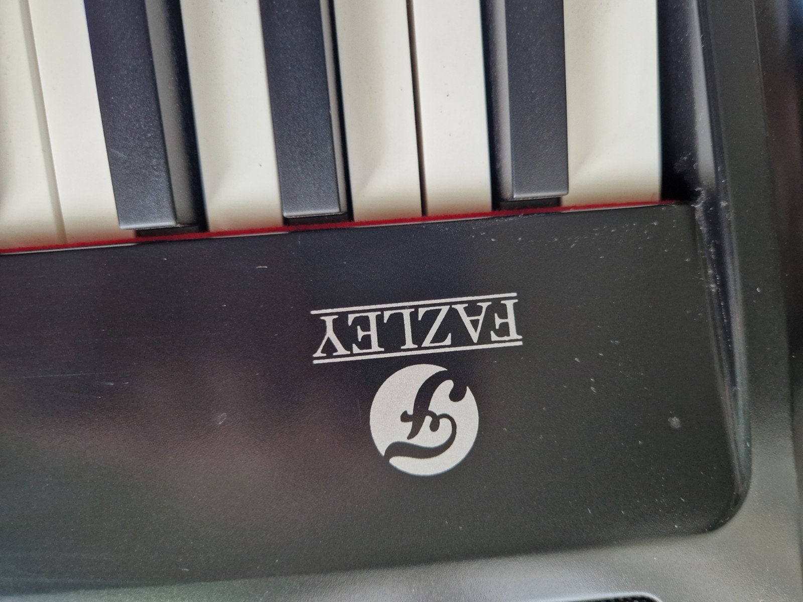 Piano/keyboard, Muziek en Instrumenten, Piano's, Ophalen, Zo goed als nieuw, Zwart, Piano