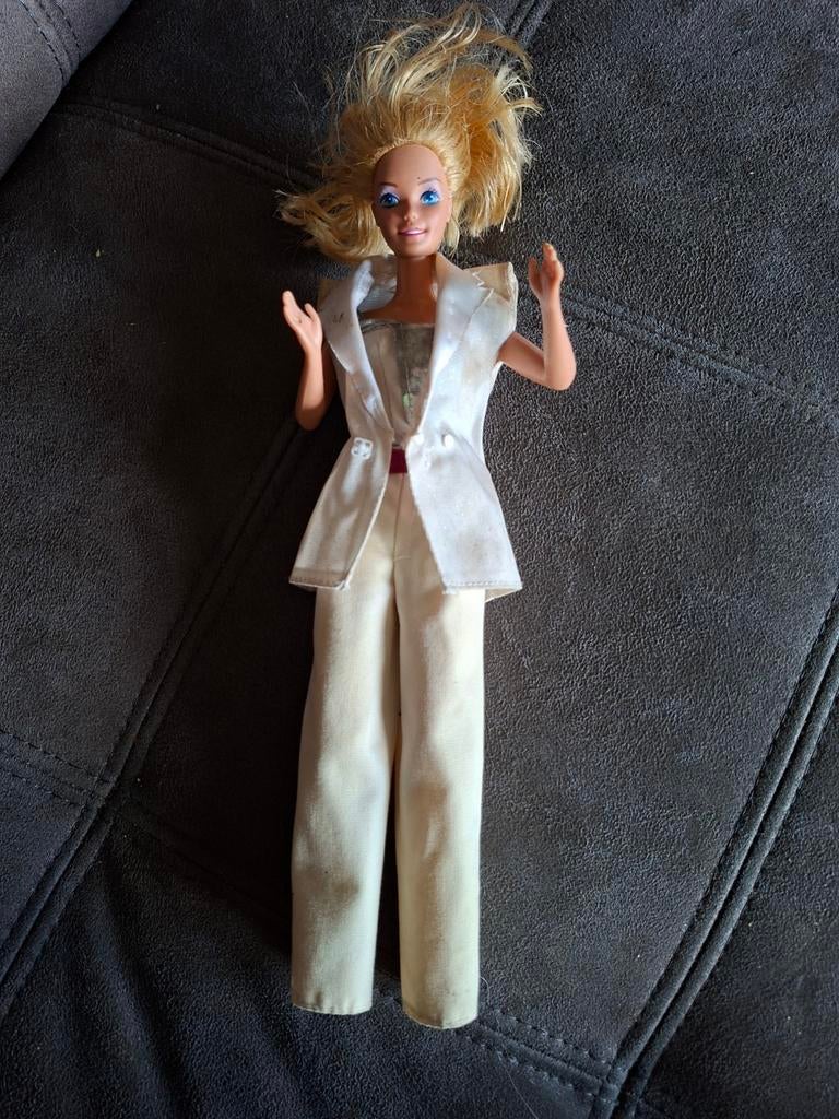 Vintage Barbie pop uit 1966 met originele kleding, Ophalen of Verzenden