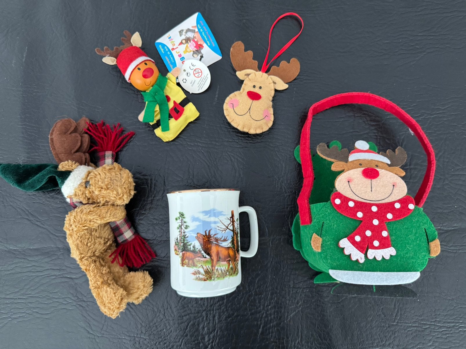 ACTIE kerst set herten eland rendieren knuffel mok pez hert, Ophalen of Verzenden, Zo goed als nieuw