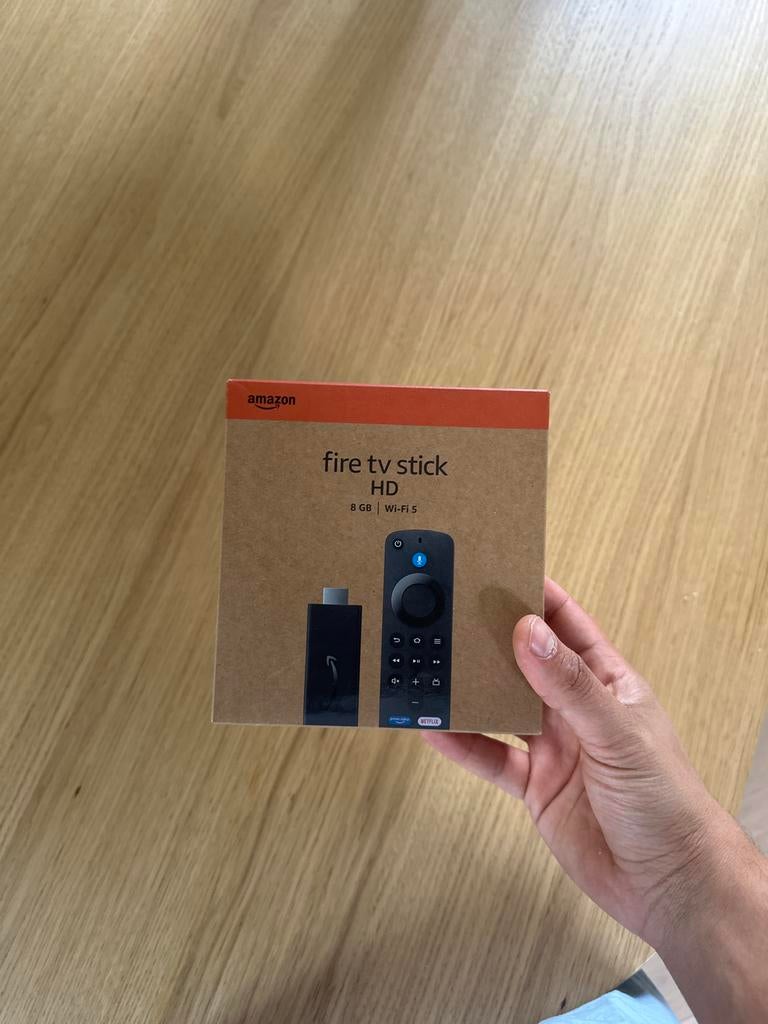 Amazon Fire TV Stick HD 8 GB Wi-Fi 5 - Nieuw in doos, Ophalen of Verzenden, Zo goed als nieuw