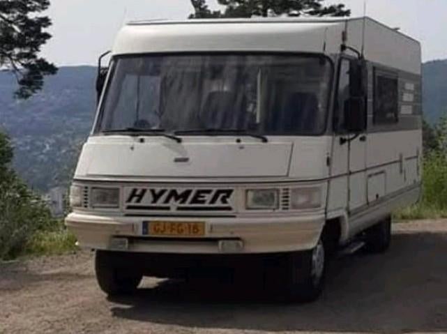 Hymer Camper uit 1993 met 5 slaapplaatsen, Caravans en Kamperen, Integraal, Reservewiel, Fiat, Treinzit