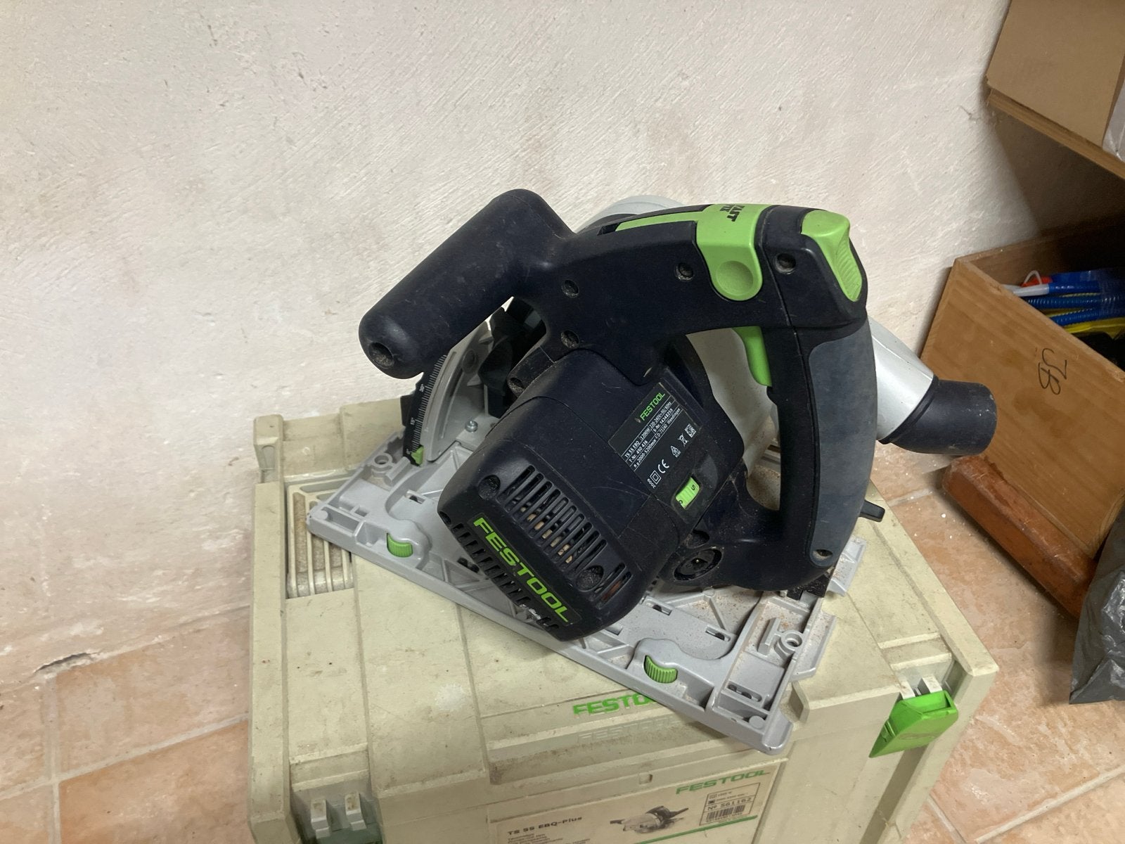 Festool TS 55 EBQ-Plus invalzaag met Systainer, Doe-het-zelf en Verbouw, Gereedschap | Zaagmachines, Ophalen, Gebruikt, Invalzaag