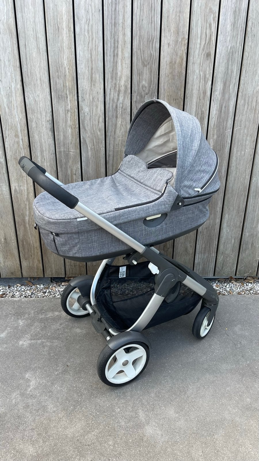 Stokke Crusi 3-in-1 complete kinderwagenset met autostoel, Zo goed als nieuw, Combiwagen, Verstelbare duwstang, Ophalen