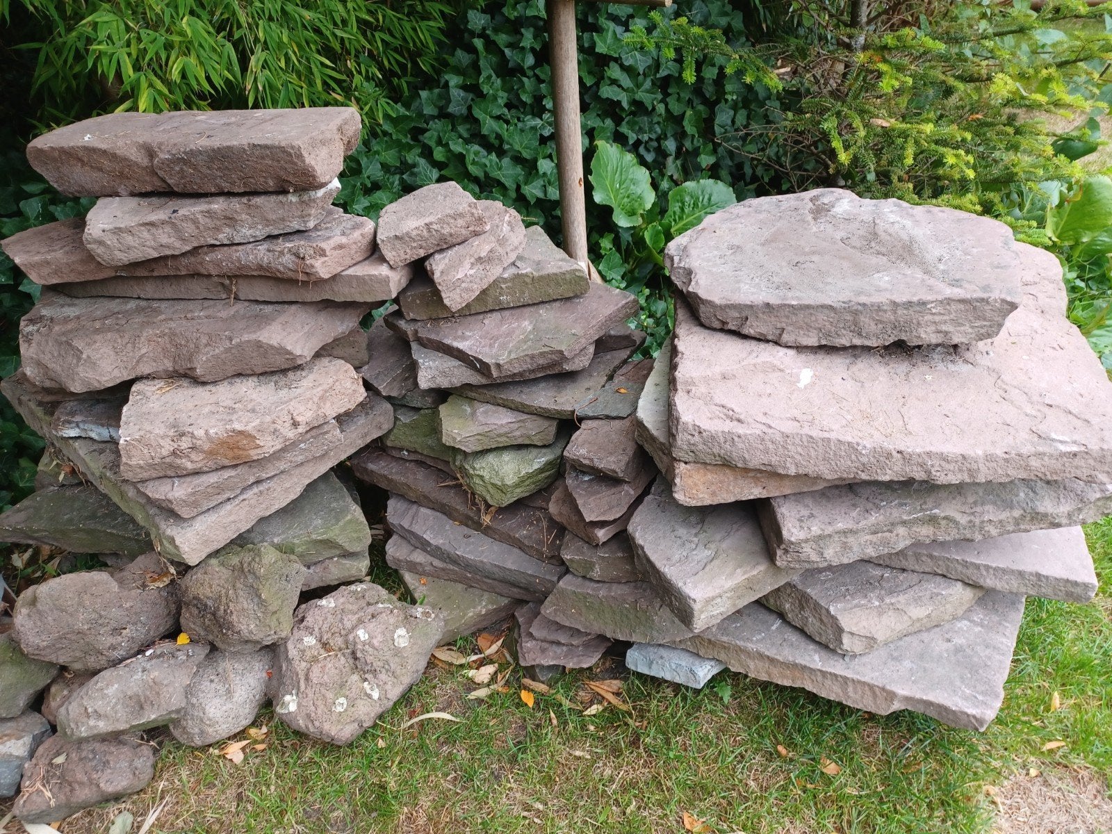 Natuurstenen flagstones in verschillende maten., Tuin en Terras, Ophalen, Gebruikt, Overige typen