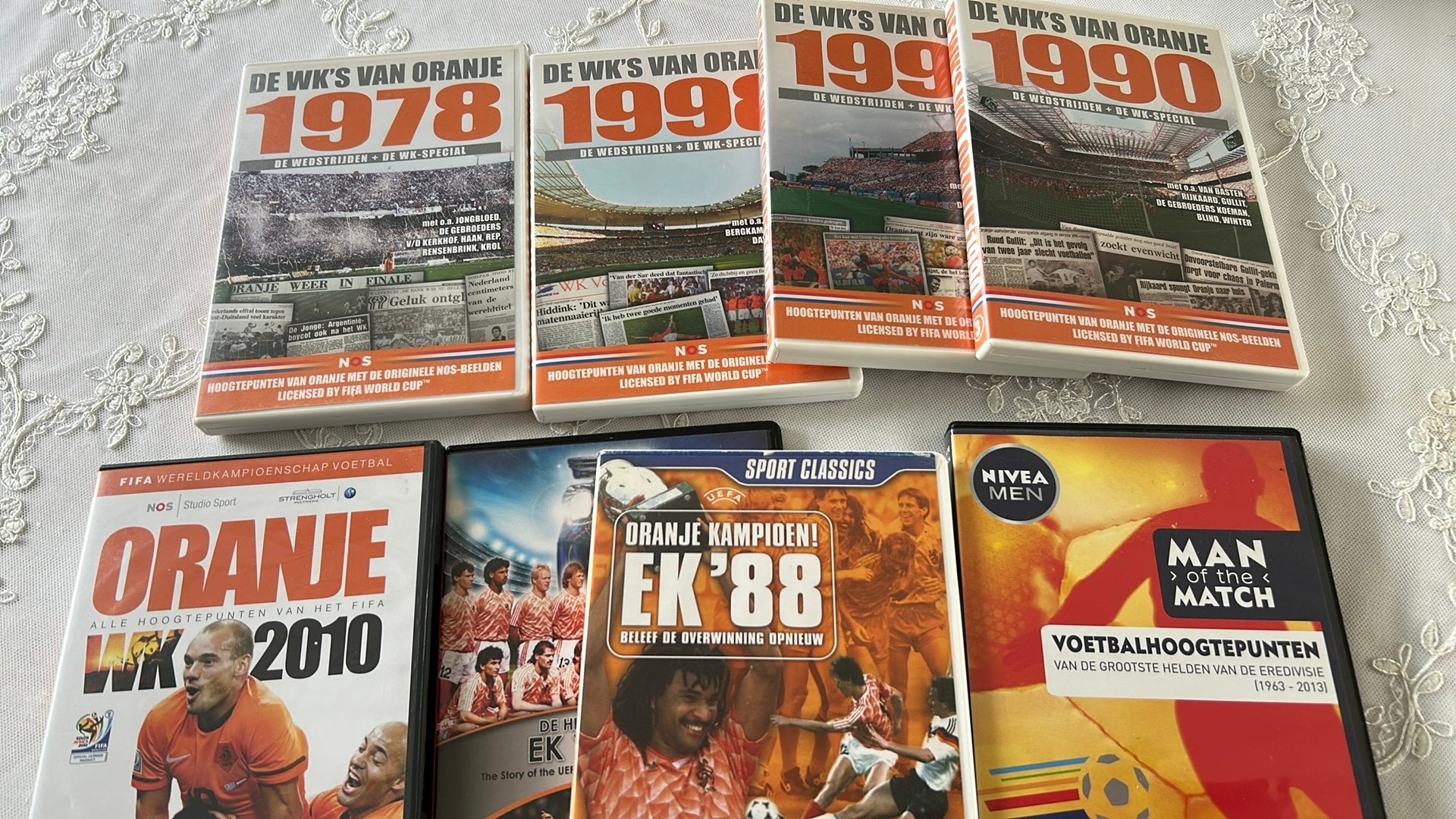 Voetbal DVD Collectie: WK's, EK's en Eredivisie Hoogtepunten, Cd's en Dvd's, Voetbal, Gebruikt, Alle leeftijden, Boxset