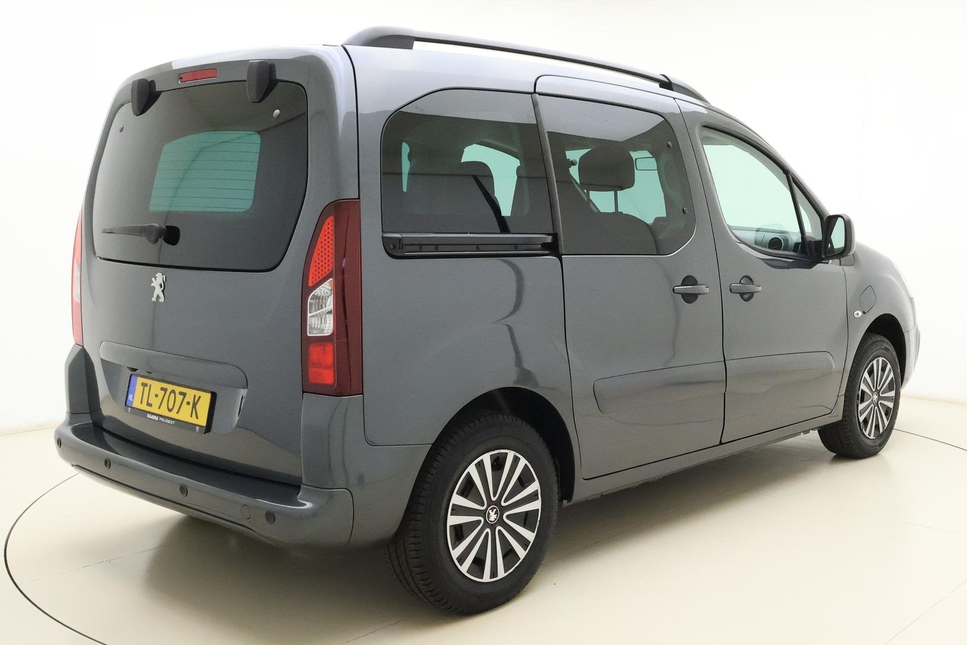 Peugeot Partner Tepee Electric Active | Airco Automatisch |, Auto's, Peugeot, Stof, Gebruikt, 405 min, 30 min