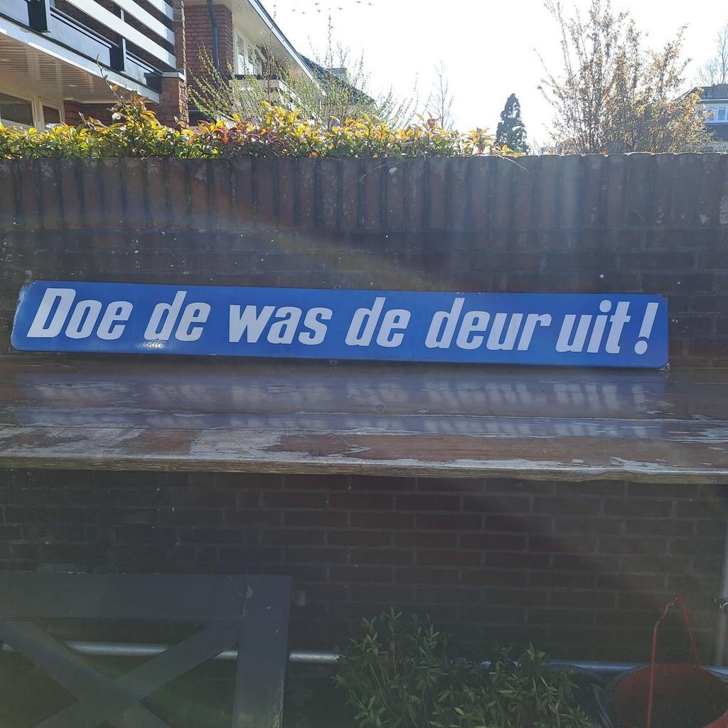 Doe dewas de deur uit emaille reclamebord wasserette Langcat, Ophalen