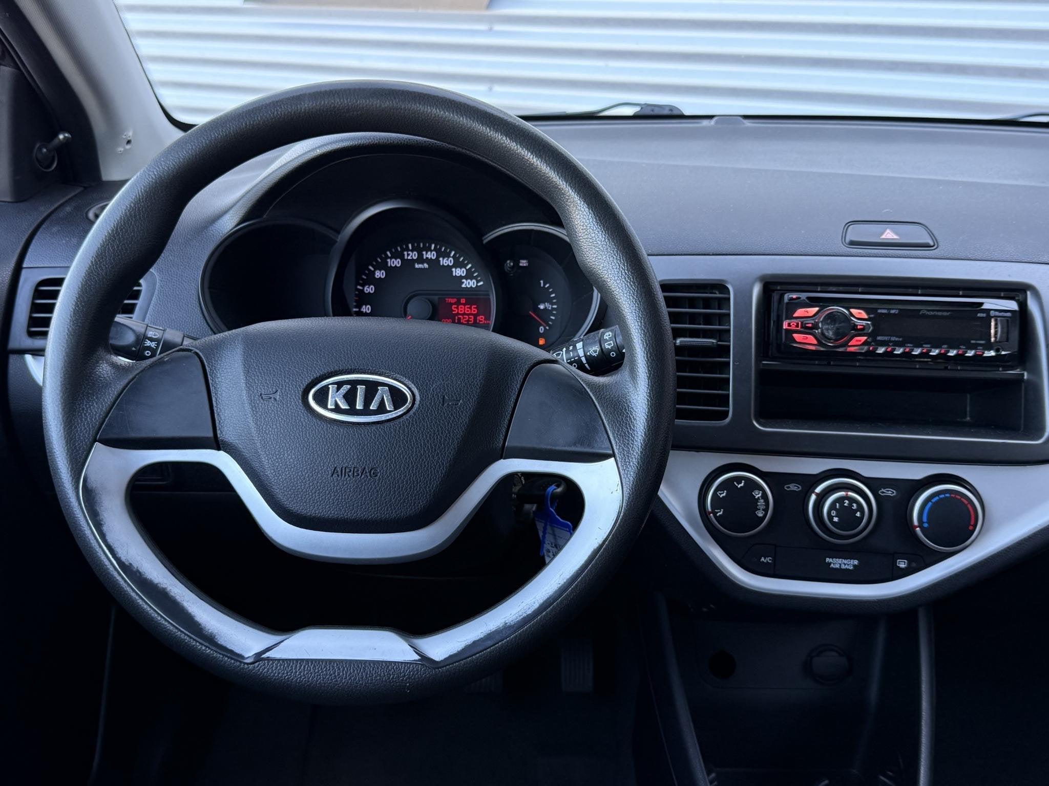 Kia Picanto 1.2 CVVT Airco Airco|Bluetooth|N.A.P|Nieuwe APK, Voorwielaandrijving, Euro 5, Gebruikt, 4 cilinders