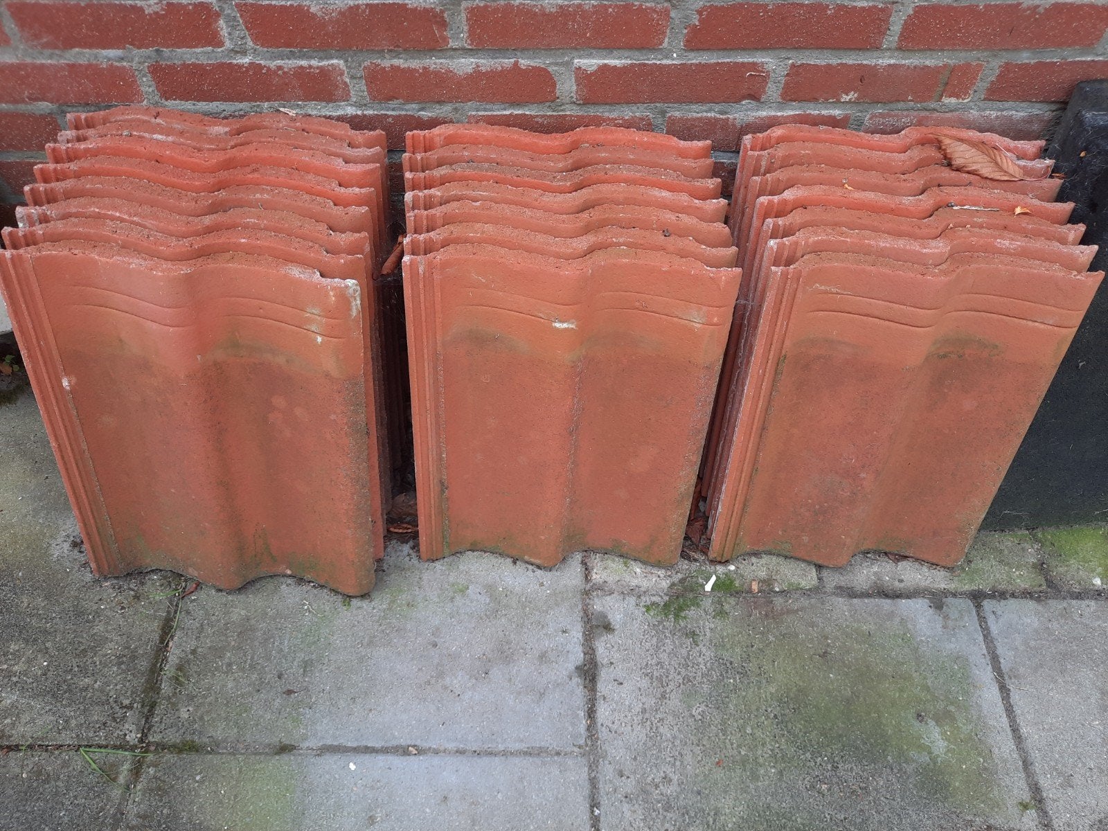 22 dakpannen van eternit. In prima staat., Ophalen, Steen of Klei, 15 m² of meer, Dakpannen