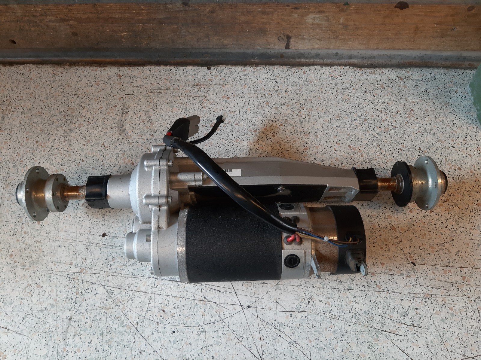 scootmobiel motor aandrijving aandrijfas, Ophalen of Verzenden, Nieuw