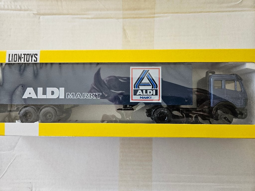 LION TOYS Mercedes trekker met oplegger ALDI, Ophalen of Verzenden, Nieuw, Bus of Vrachtwagen