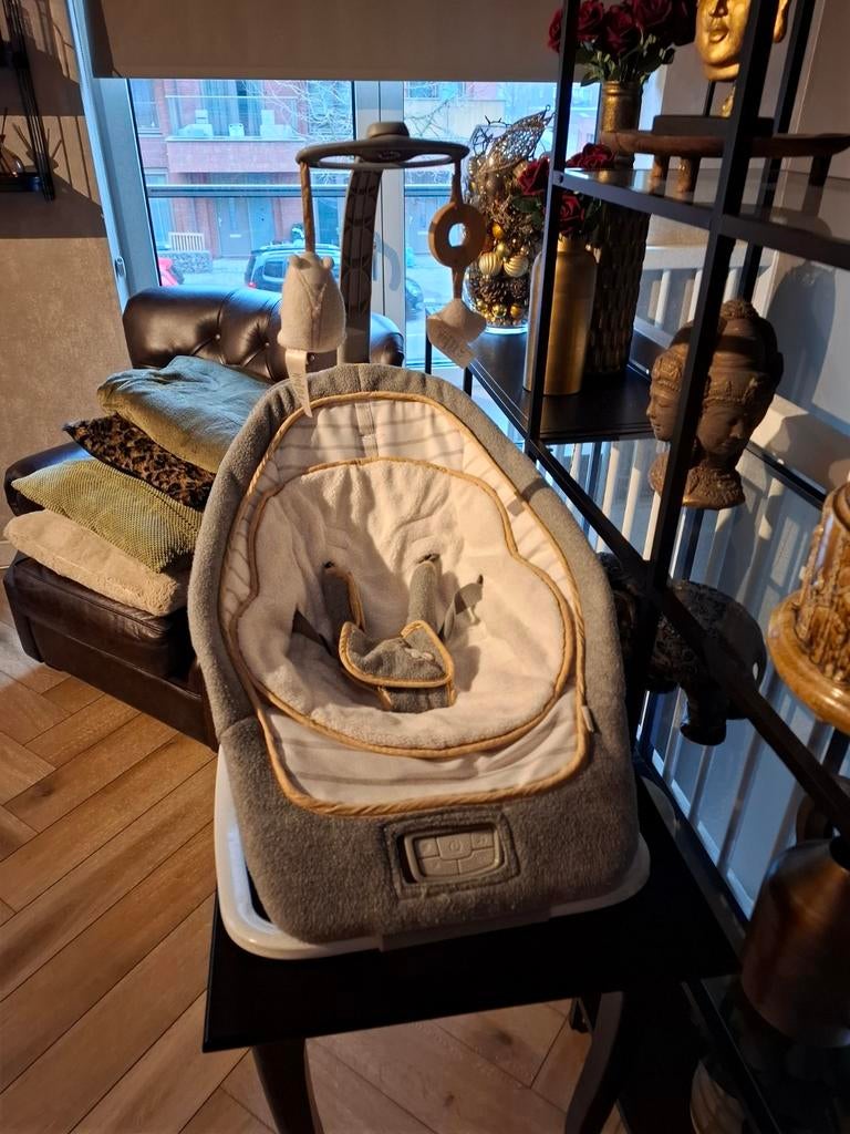 Wipstoeltje met massage stand en geluid, Ophalen