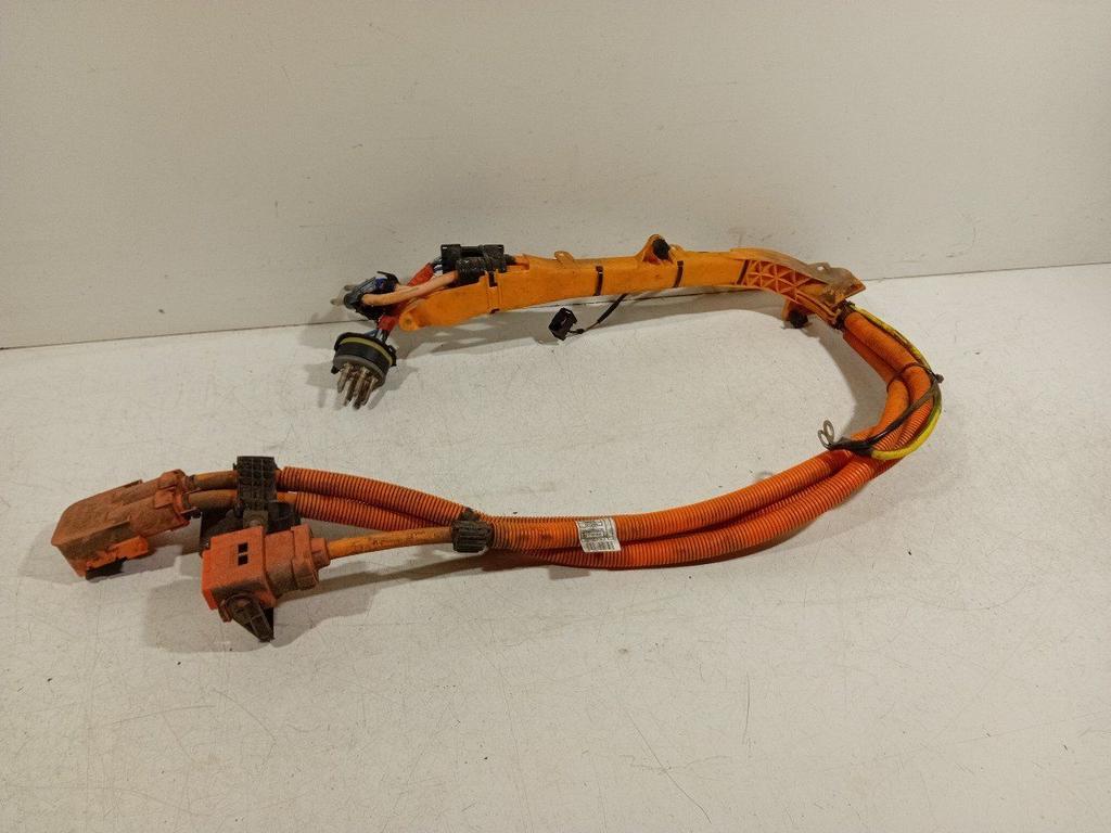 Kabel BMW i3, Onderdelen@venauto.nl, Van der Ven Autorecycling B.V., Gebruikt, Ettenseweg 76, 4706 PB Roosendaal, The Netherlands