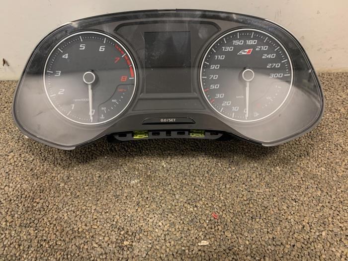 Kilometerteller KM van een Seat Leon, Auto-onderdelen, Dashboard en Schakelaars, Gebruikt, -, -, Ophalen of Verzenden
