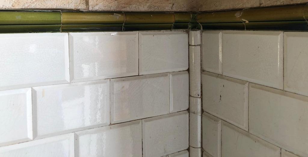 Gedetailleerd Metrotegel patroon, Gebruikt, Verzenden, Minder dan 20 cm, Wandtegels