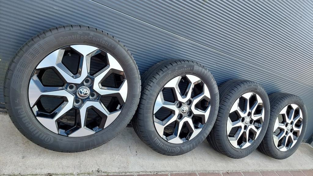 Bi-color lichtmetalen velgen Aygo Peugeot 108 C1 165/60/15, Auto-onderdelen, Banden en Velgen, Gebruikt, 15 inch, Banden en Velgen