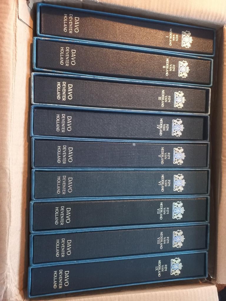 Nederland postzegelmapjes compleet 1982-1997, Postzegels en Munten, Ophalen of Verzenden, Na 1940, Postfris