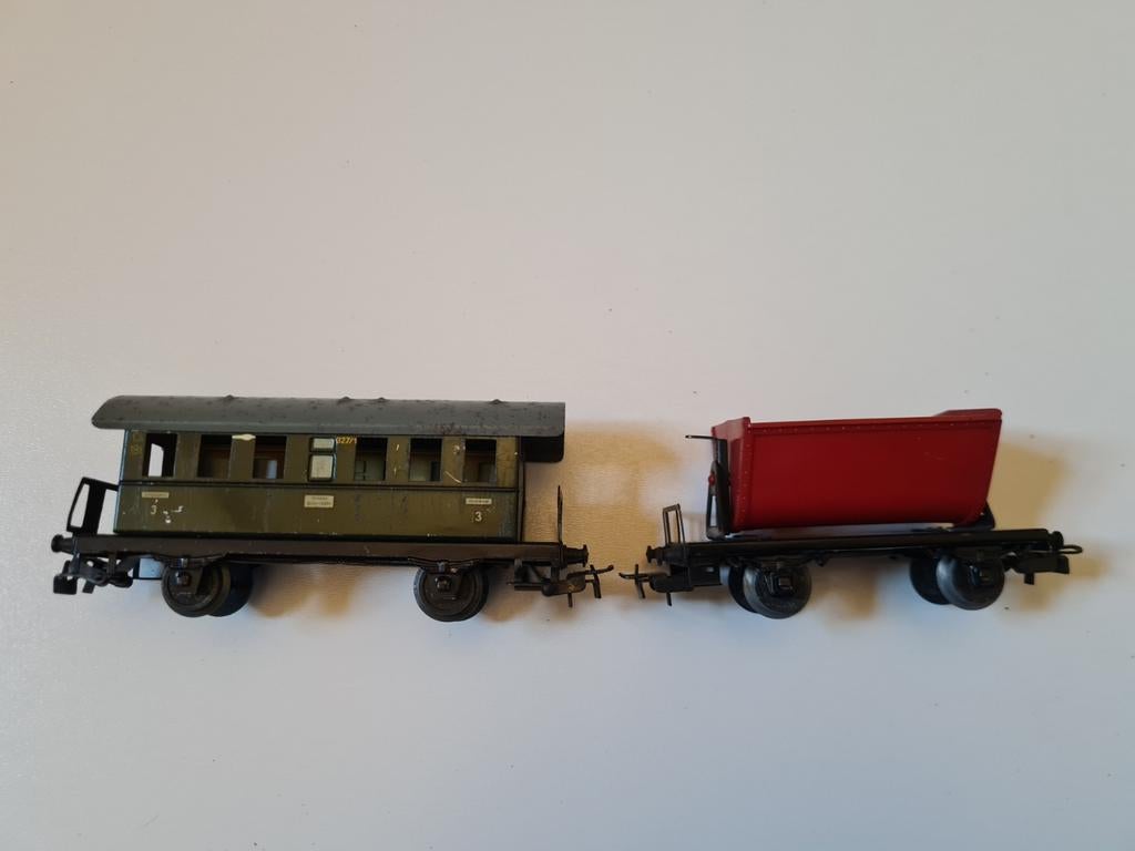 Marklin oude wagonset 327/1  en 4513, Hobby en Vrije tijd, Modeltreinen | H0, Ophalen of Verzenden, Gebruikt, Wisselstroom, Märklin