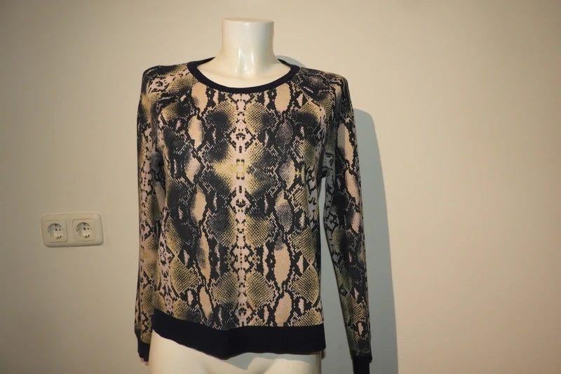 Baum und Pferdgarten sweater mooie print snake kleuren M