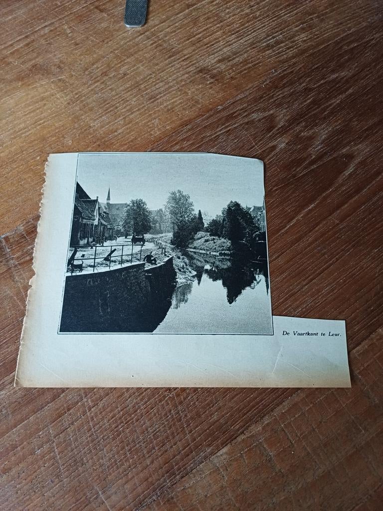 Knipsel vaartkant Leur 1931, Ophalen of Verzenden, 1920 tot 1940, Knipsel(s)