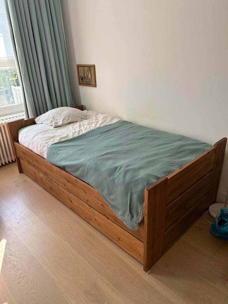 Prachtig bed, MOET ZSM WEG. Incl matrassen, Huis en Inrichting, Ophalen, Zo goed als nieuw, Twijfelaar