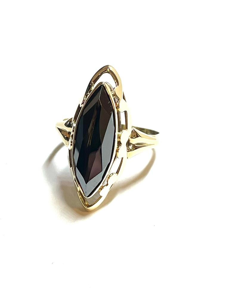 14k gouden ring met een hematiet, 18 tot 19, -, -, Ophalen of Verzenden