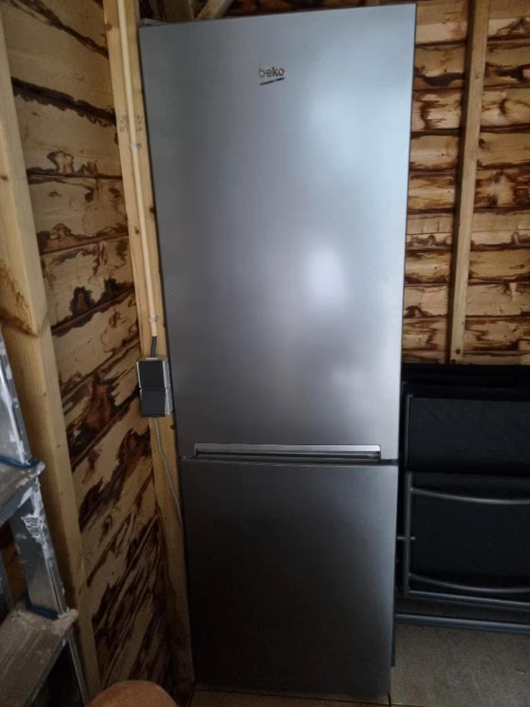Ruime koel-vriescombinatie ZO GOED ALS NIEUW, Ophalen, 200 liter of meer, Met aparte vriezer, 160 cm of meer