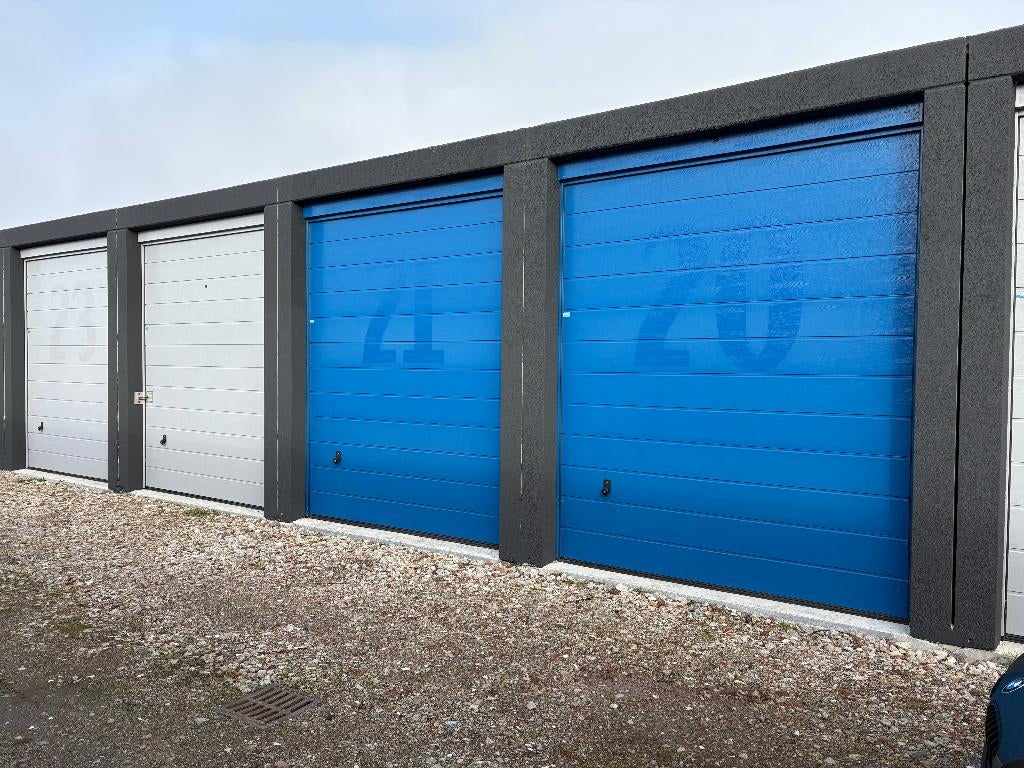 Te huur Garageboxen Nieuwkoop, Auto diversen