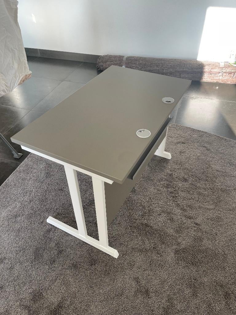 buro ( voor studentenkamer etc.  ), Huis en Inrichting, Bureaus, Gebruikt, Ophalen