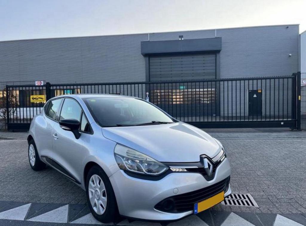 AUTO HUREN GOEDKOOP EN KM VRIJ!!, Ophalen, Zo goed als nieuw