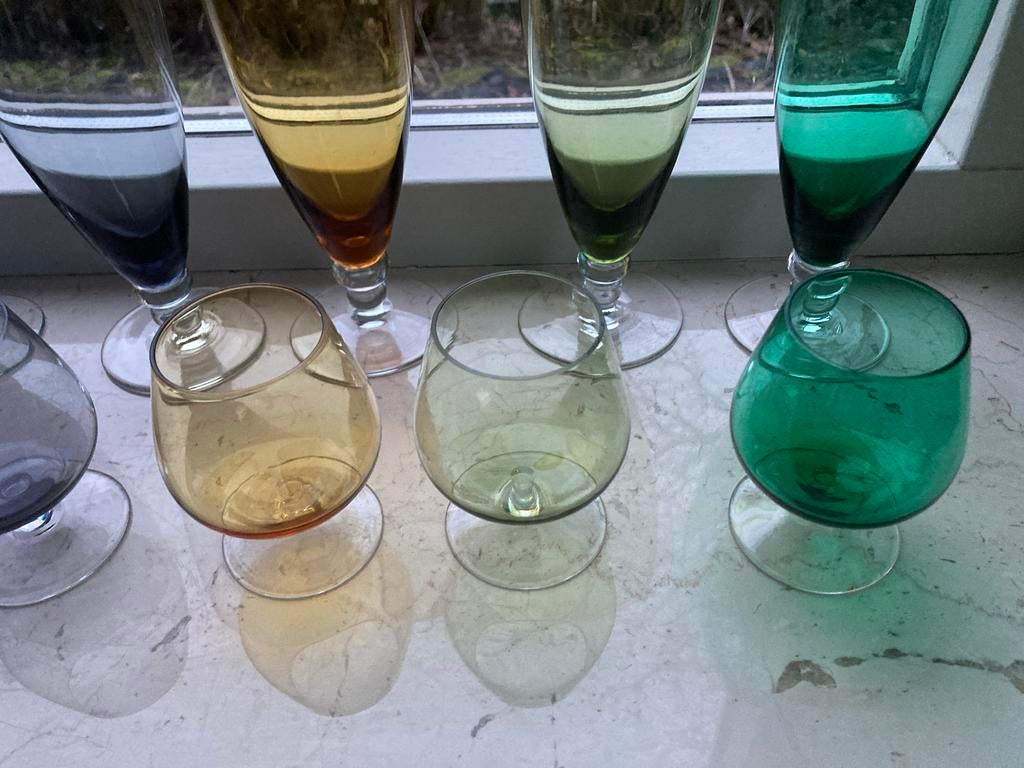 6 carnaval biertulp glazen 3bitterglazen 4coupés 6glaasjes, Ophalen of Verzenden