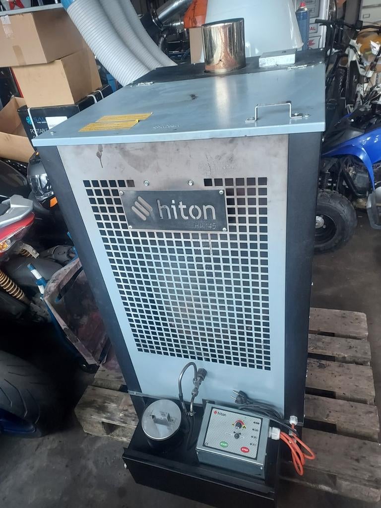 Hiton HP145 oliekachel 55KW brand op oude olie of diesel, Huis en Inrichting, Ophalen