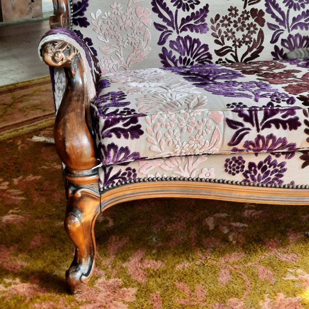MOET WEG vintage barok achtige bank velvet jaren 50, Ophalen, Gebruikt, Tweepersoons, Minder dan 150 cm