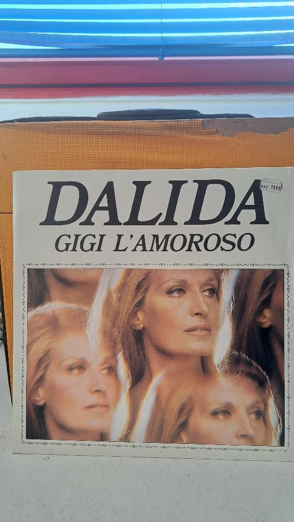 Dalida-Gigi L`amoroso (Z259-160), Ophalen of Verzenden, Zo goed als nieuw, Overige formaten