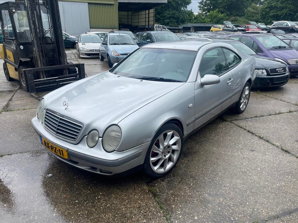 Te koop Mercedes CLK in onderdelen, Ophalen of Verzenden, Gebruikt, Mercedes-Benz
