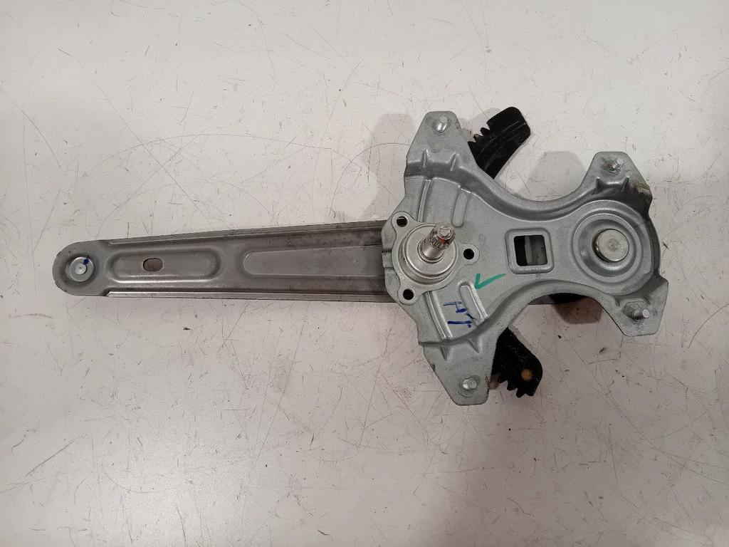 Raammechaniek links achter Hyundai i10, Auto-onderdelen, Ruiten en Toebehoren, Onderdelen@venauto.nl, Van der Ven Autorecycling B.V.