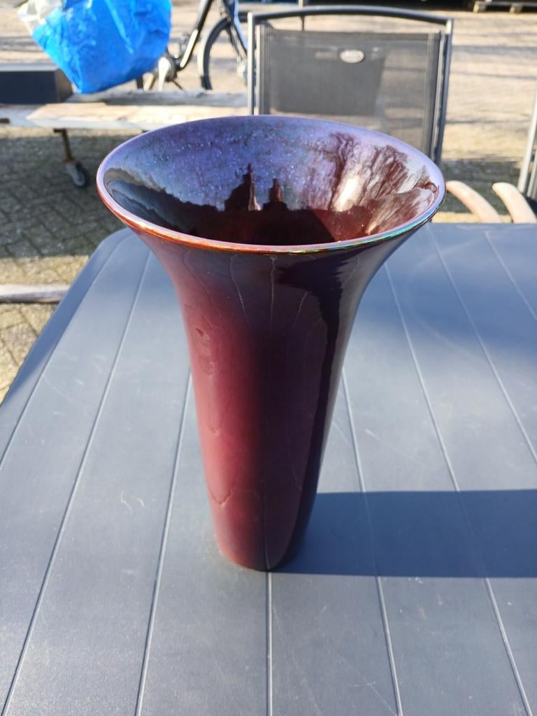 Mooie Mobach vaas - Rood Parelmoer, Huis en Inrichting, Ophalen of Verzenden, Zo goed als nieuw, Rood, Minder dan 50 cm