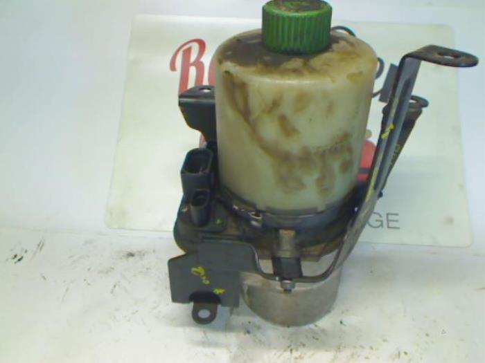 Stuurbekrachtiging Pomp van een Volkswagen Polo, Auto-onderdelen, Besturing, Volkswagen, Gebruikt, 3 maanden garantie, Ophalen of Verzenden