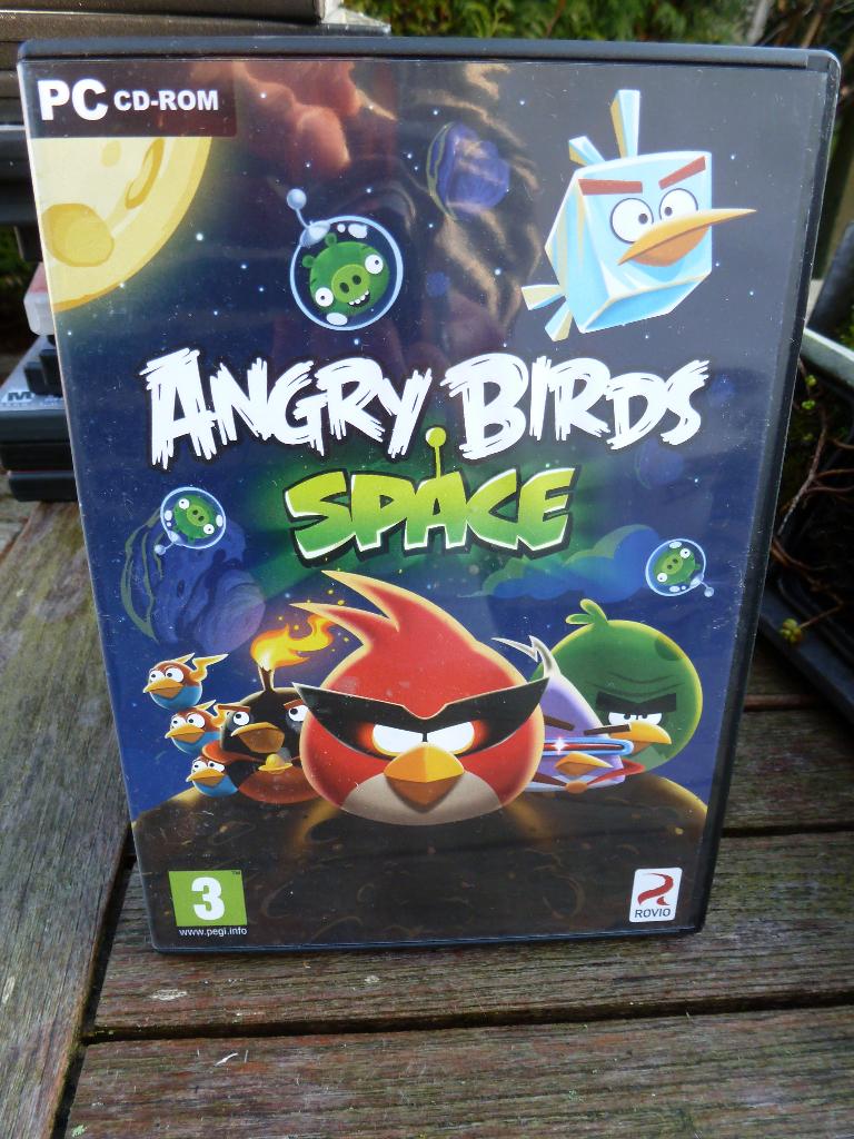 Angry Birds Space pc cd rom, 1 speler, Ophalen of Verzenden, Zo goed als nieuw, Vanaf 3 jaar