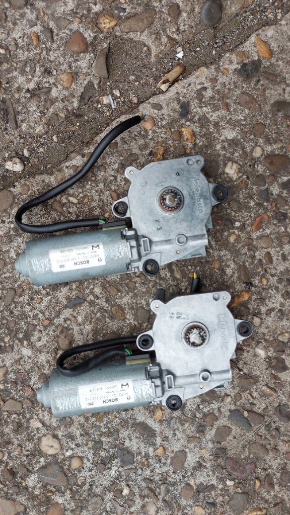 Set motortjes vd schuifdak C Klasse Coupe 2001, Auto diversen, Overige Auto diversen, Ophalen of Verzenden