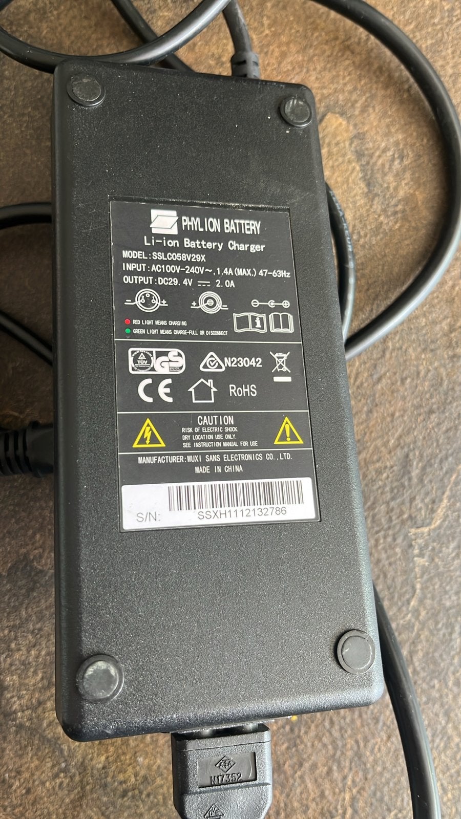 Phylion Li-ion Batterijlader AC 100V-240V, Ophalen, Gebruikt