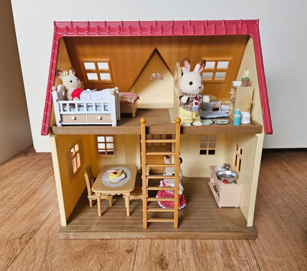 Sylvanian Families Starter Huis + sets, Ophalen of Verzenden, Zo goed als nieuw, Poppenhuis