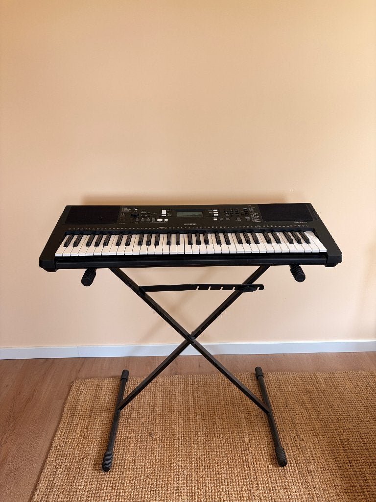 Keyboard Yamaha PSR-E373, Ophalen, Yamaha, Aanslaggevoelig, 61 toetsen