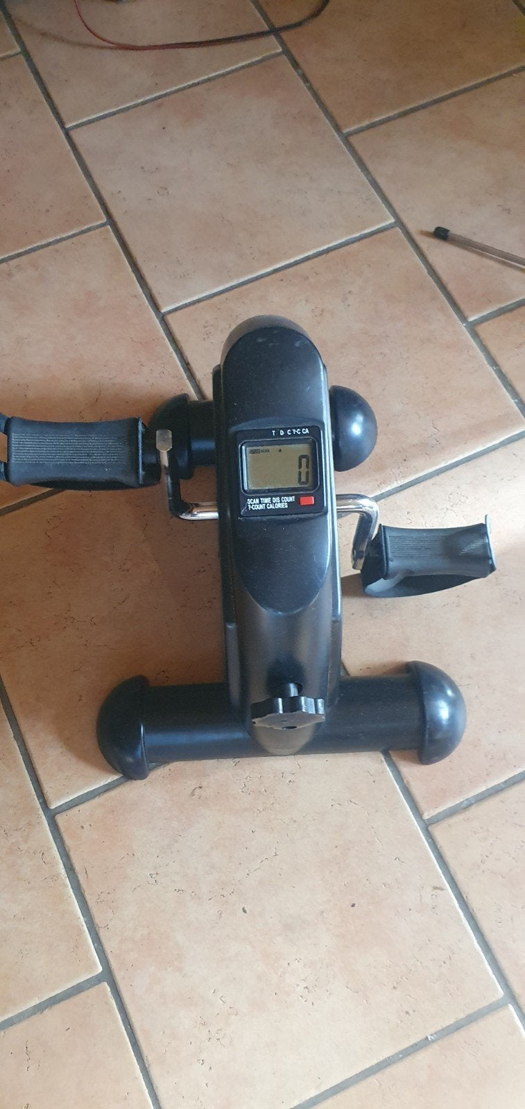 Mini Hometrainer - Compact en Efficiënt Fitnessapparaat, Ophalen, Gebruikt, Armen, Overige typen