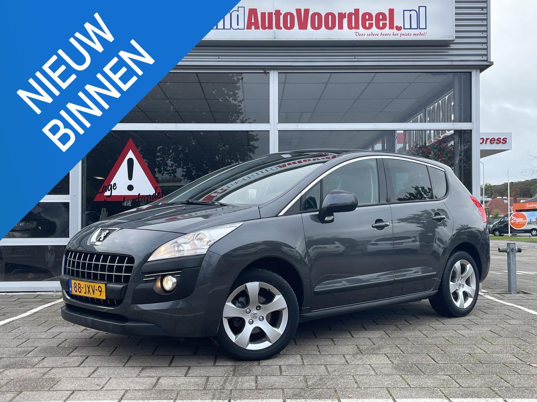 Peugeot 3008 1.6 VTi Première /Cruise/Clima/Panodak/Head up, Voorwielaandrijving, Stof, Gebruikt, 4 cilinders