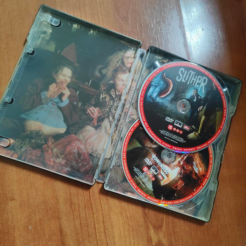 Slither DVD - Special 2 Disc Edition - Horrorfilm, Cd's en Dvd's, Dvd's | Horror, Vanaf 16 jaar, Ophalen of Verzenden, Zo goed als nieuw